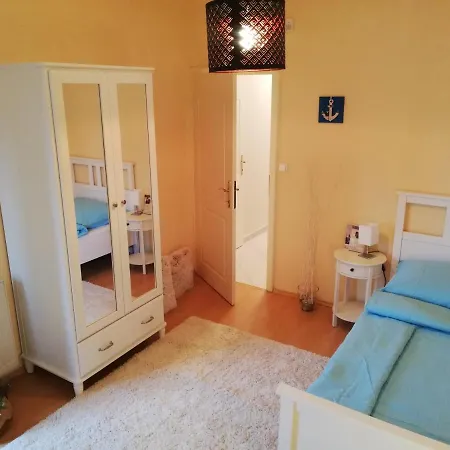 Bella Golden Apartment *